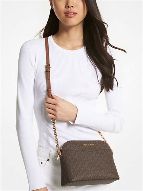 michael michael kors chain logo crossbody 코디|Michael Kors extension crossbody chain.